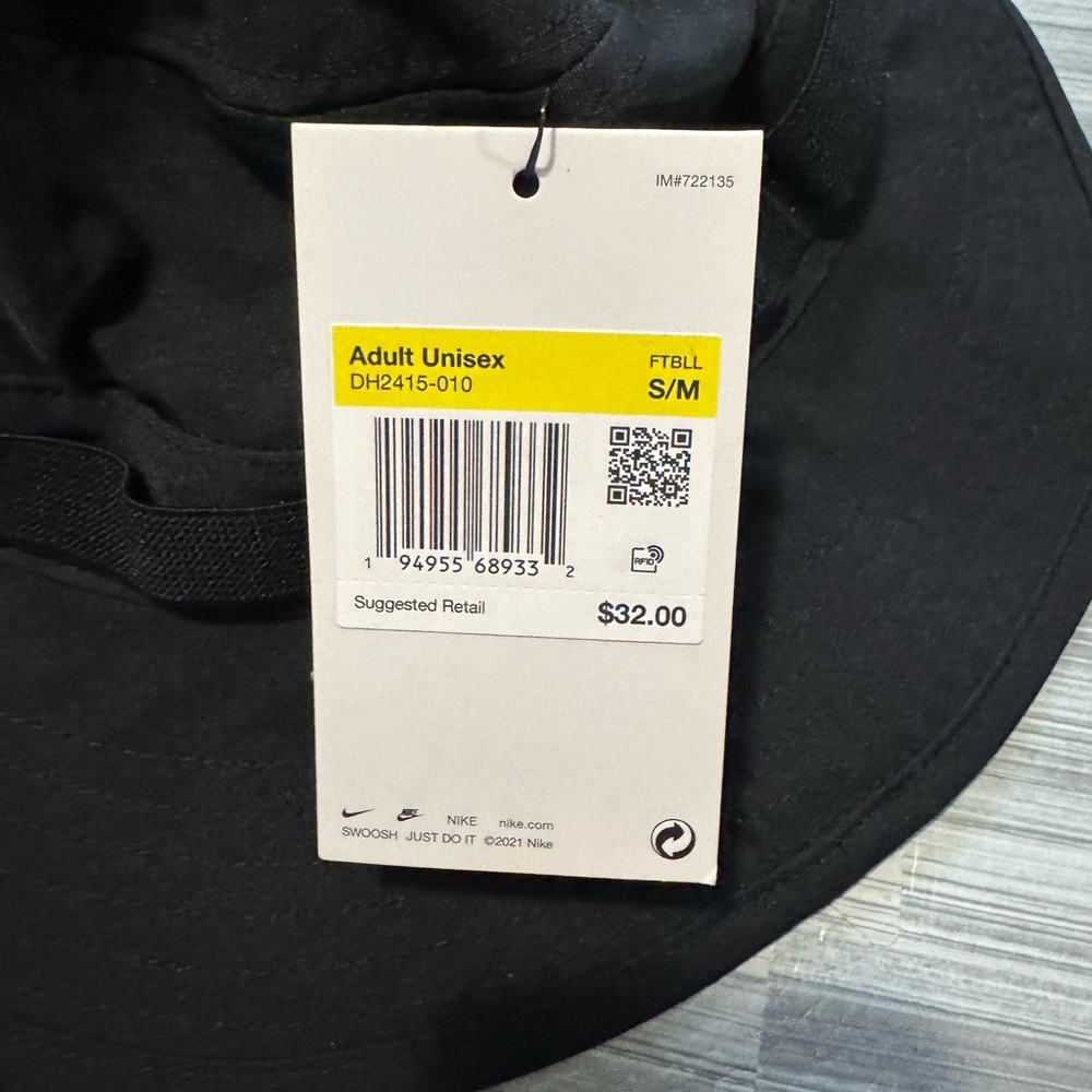 Nike Black Dri-FIT Hat - Picture 3 of 3